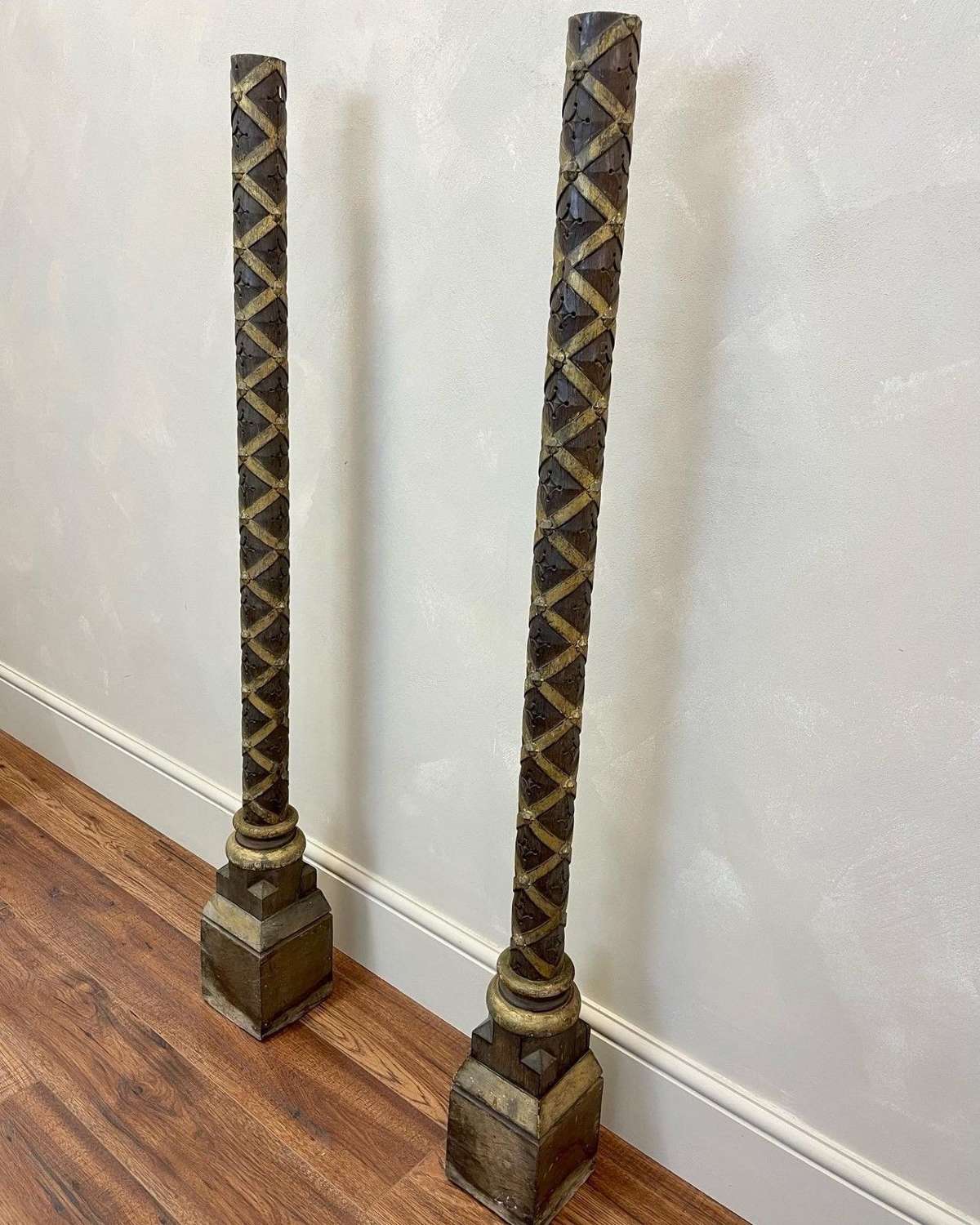 Italian decorative pillars