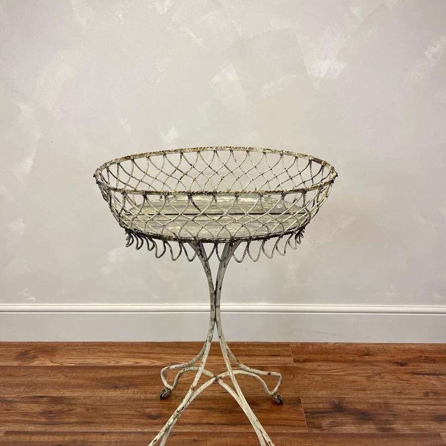 French jardiniere stand